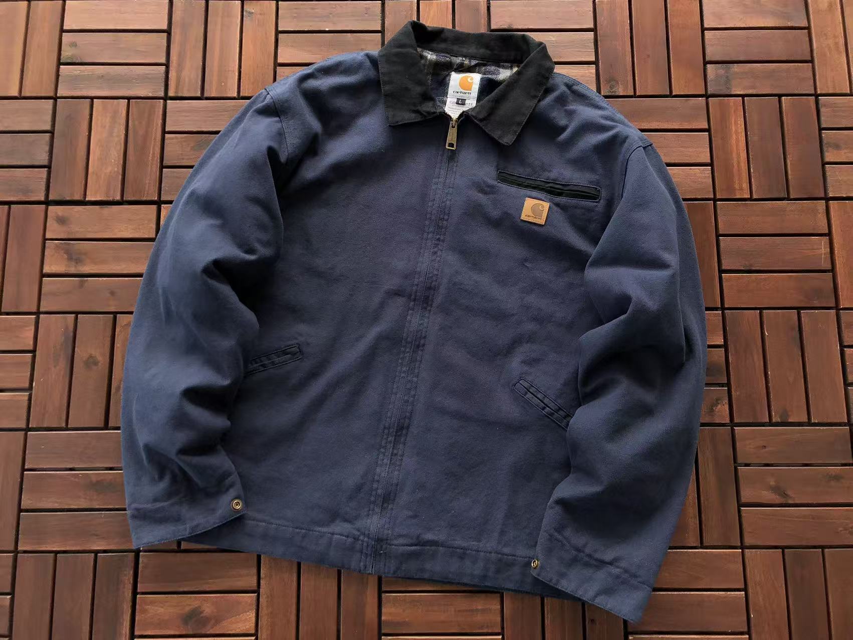 CARHARTT Campera Detroit 2