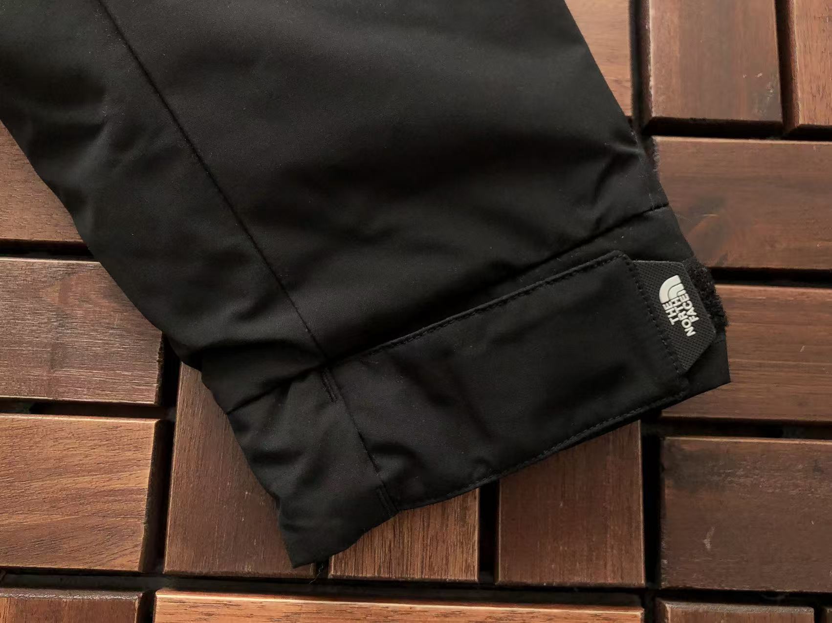 THE NORTH FACE Puffer Cargo