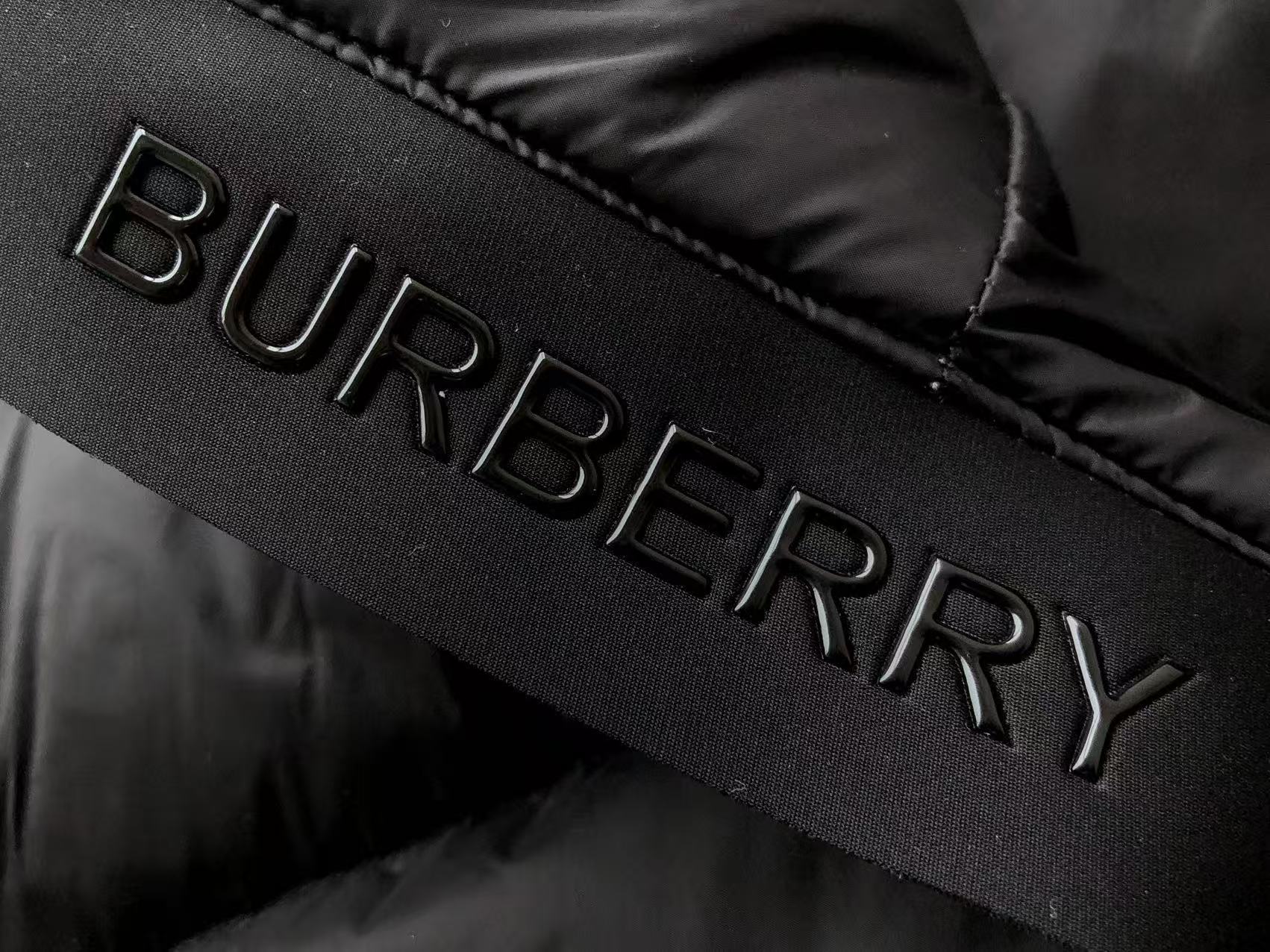 BURBERRY Puffer