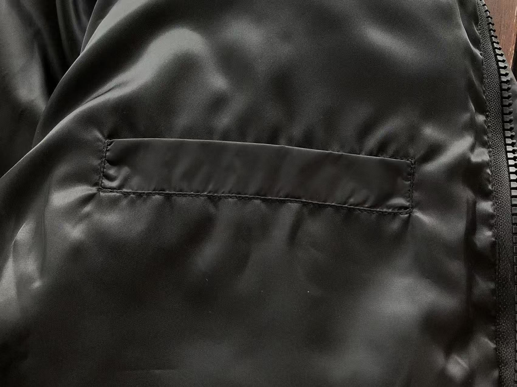 CORTEIZ Puffer Canguro
