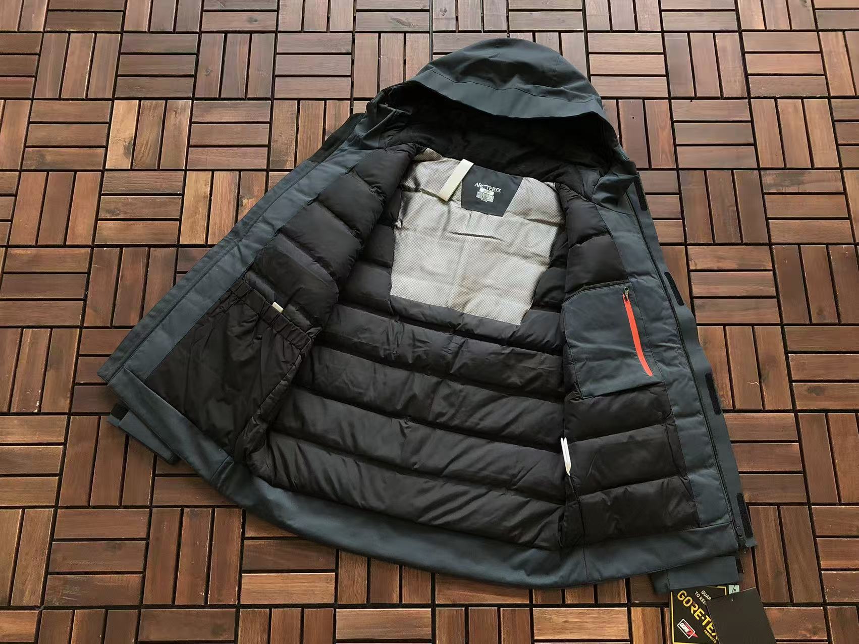 ARC'TERYX Puffer