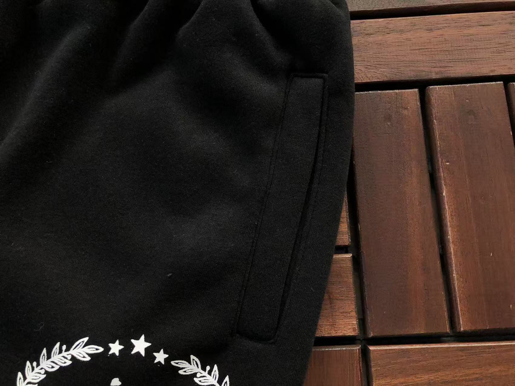CORTEIZ Conjunto Canguro Fleece Gothic