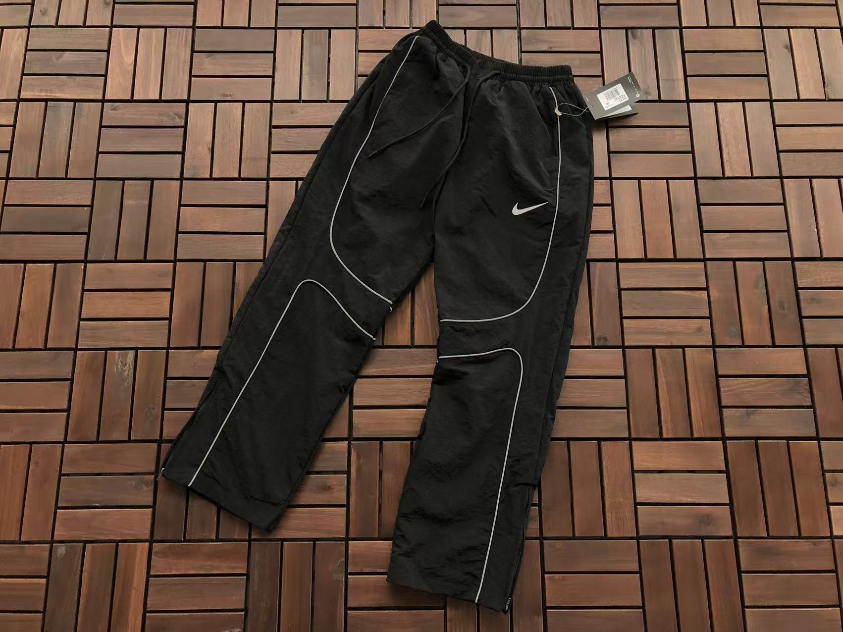 CORTEIZ x NIKE Conjunto Campera