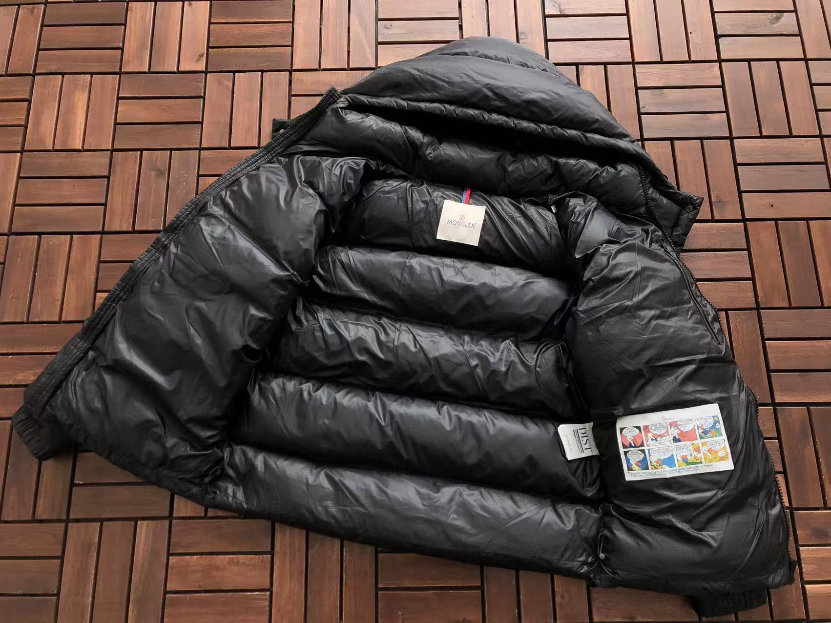 MONCLER Puffer Maya