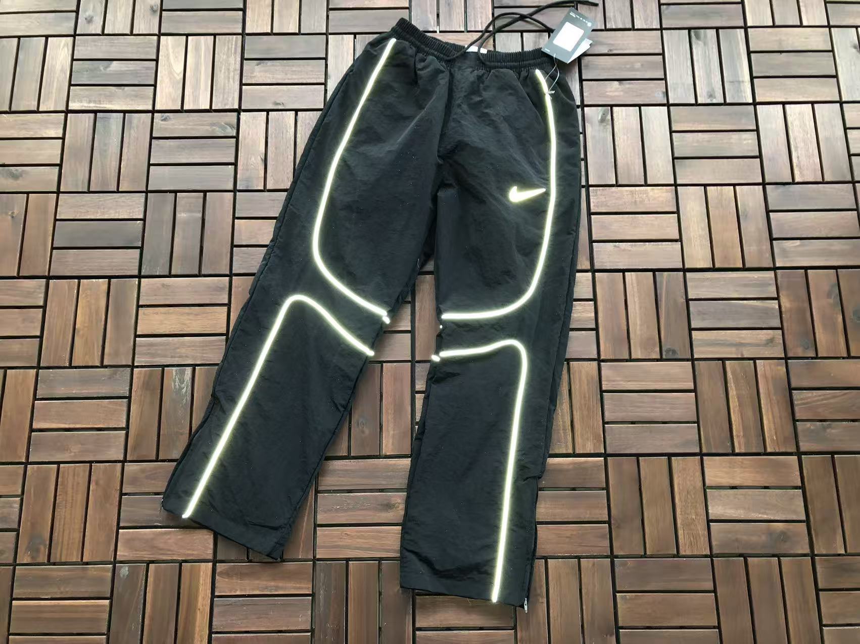 CORTEIZ x NIKE Conjunto Campera