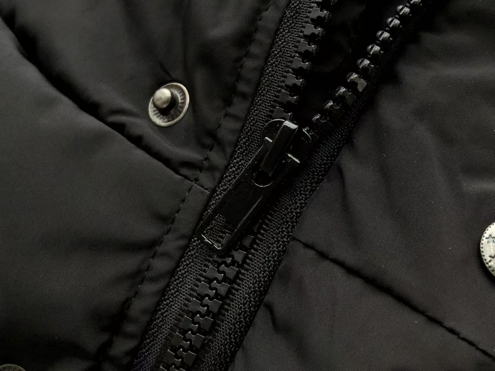 CORTEIZ Puffer