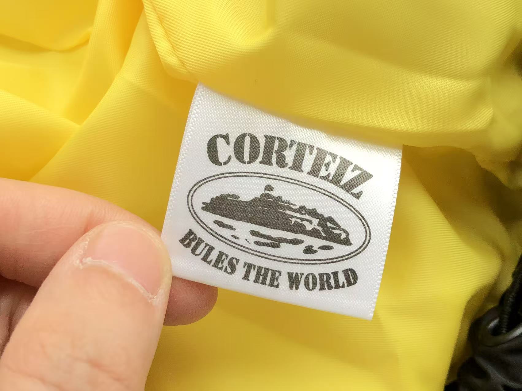 CORTEIZ Puffer