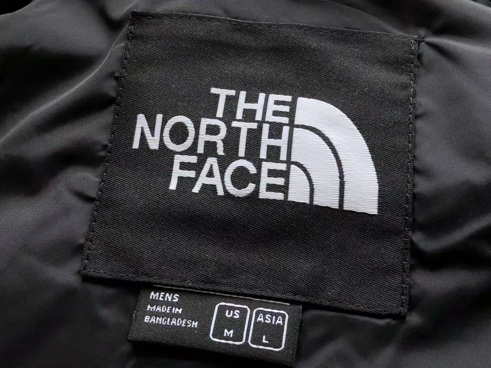 THE NORTH FACE Puffer Nuptse