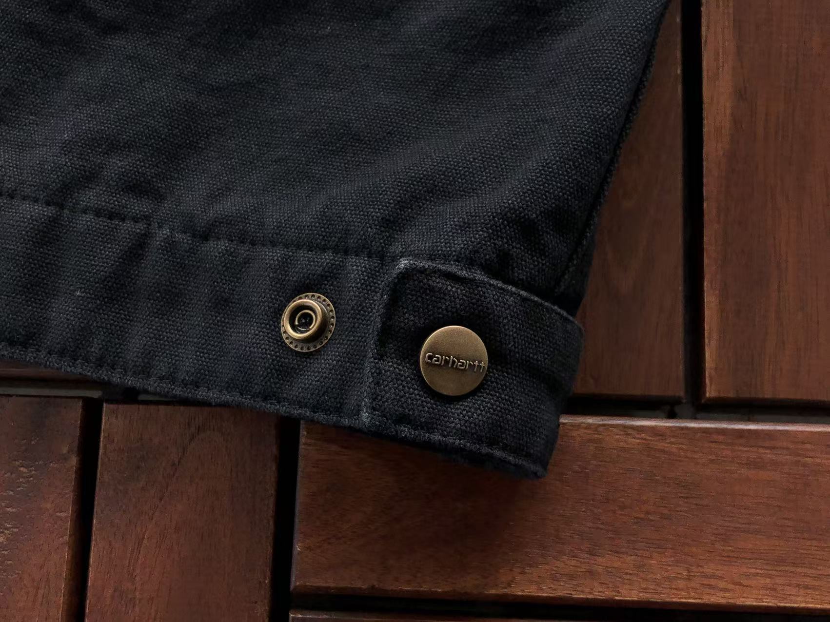 CARHARTT Campera Detroit 2