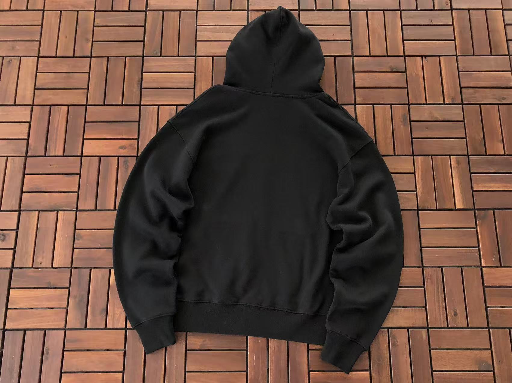 Supreme Campera S Logo