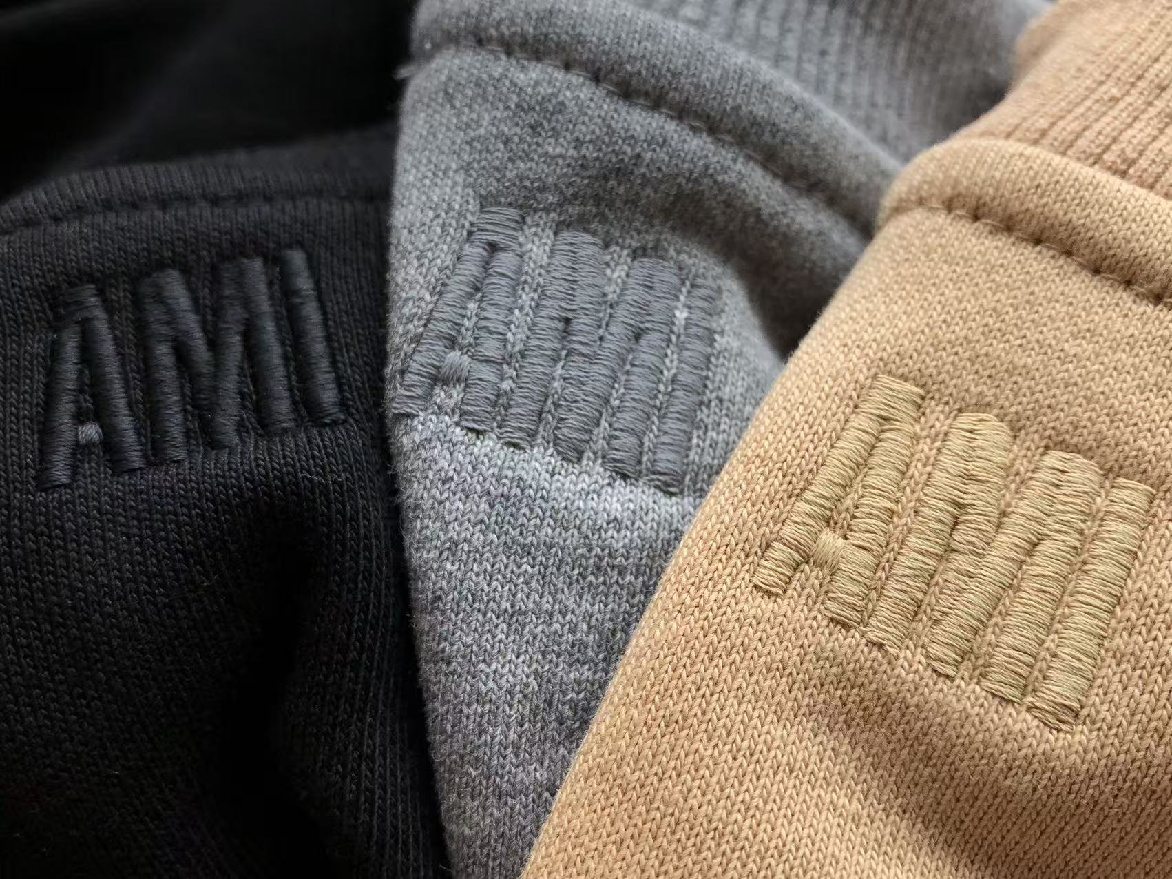 Ami Paris Buzo Basic
