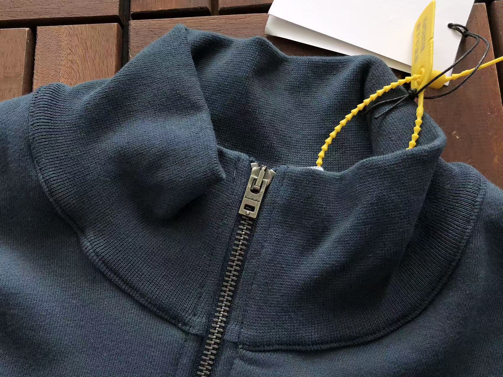 Acne Studios Turtle Neck Logo