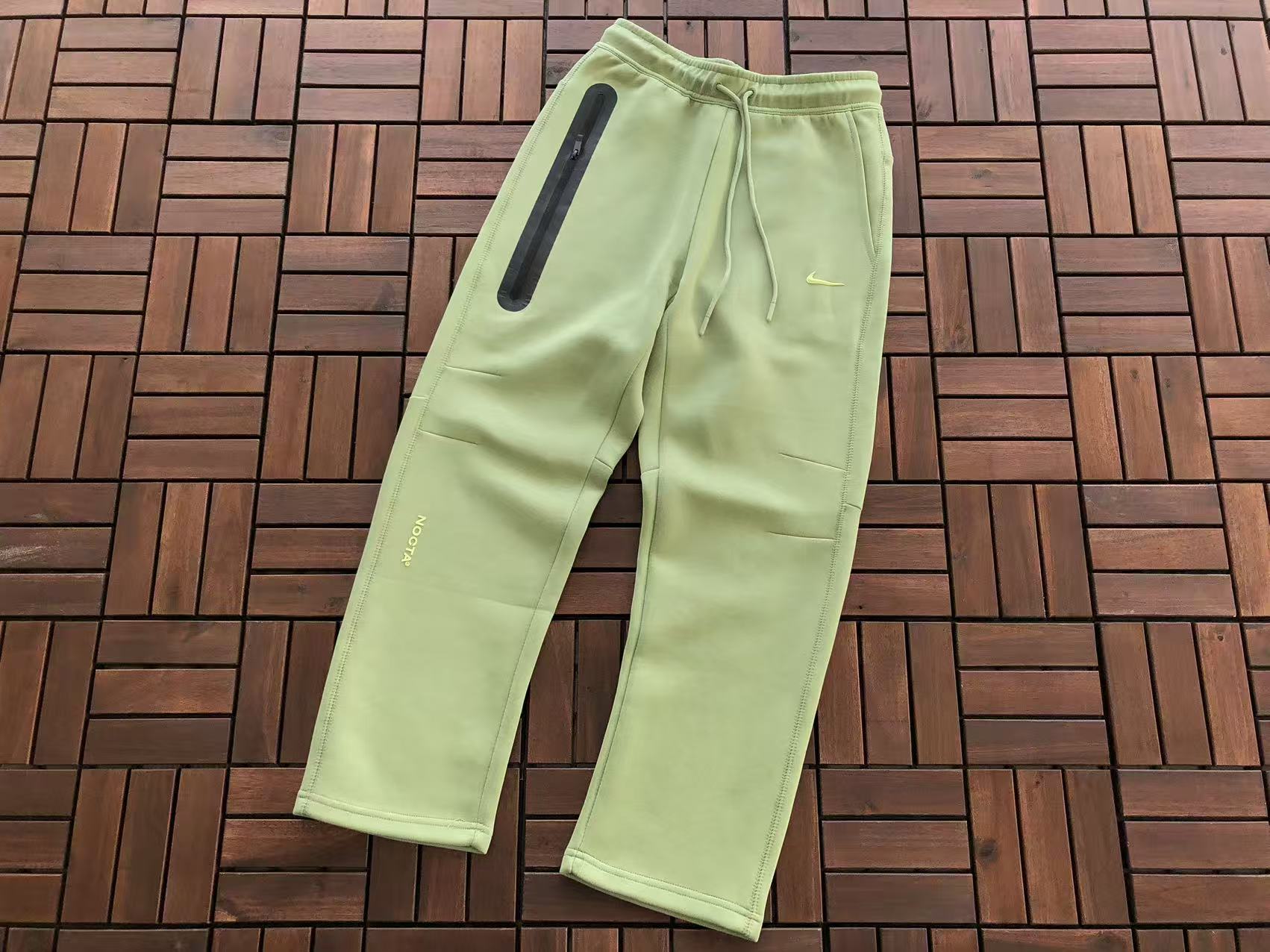 Nike Nocta Conjunto Tech