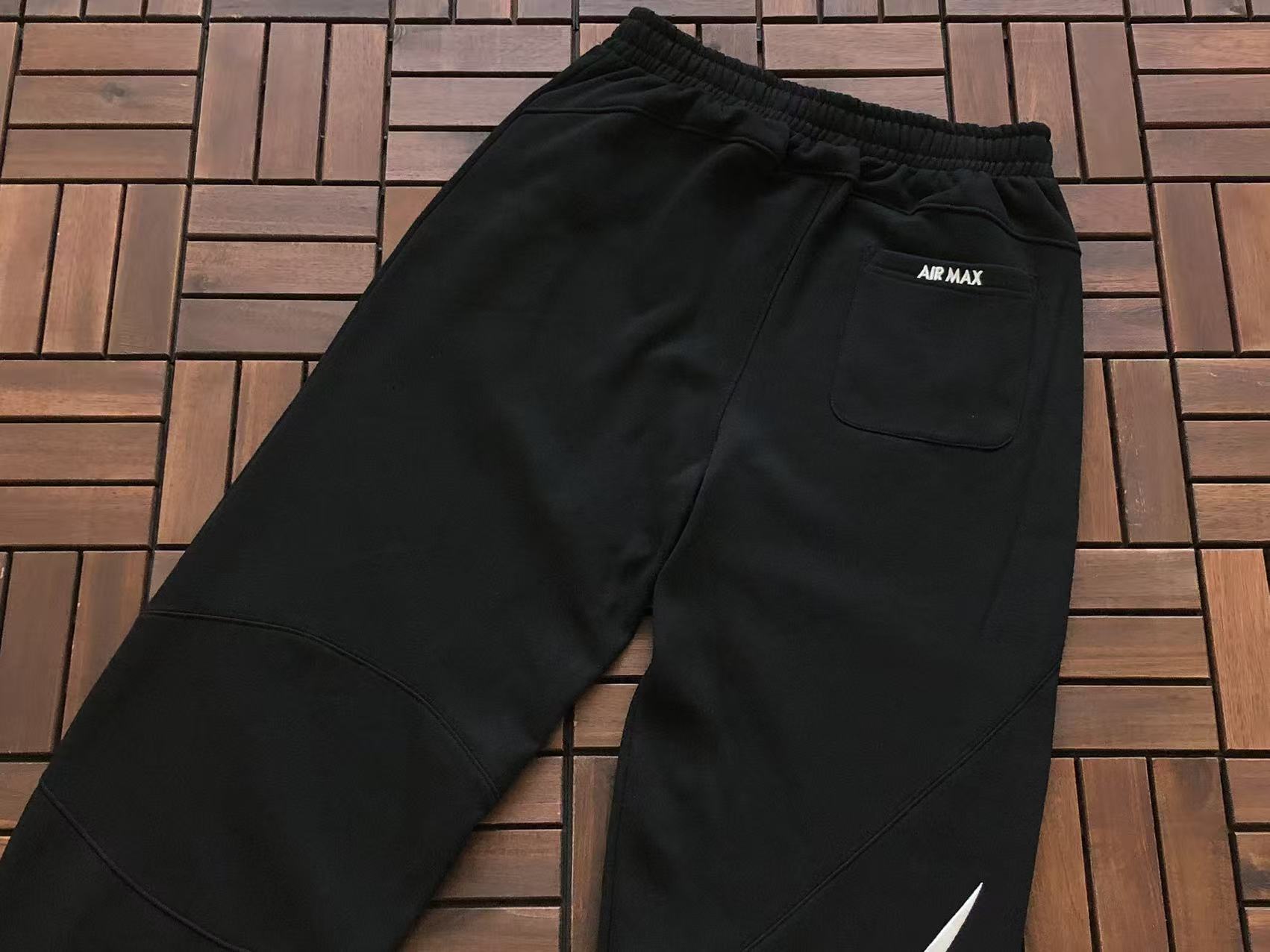 Supreme X Nike Conjunto Tech
