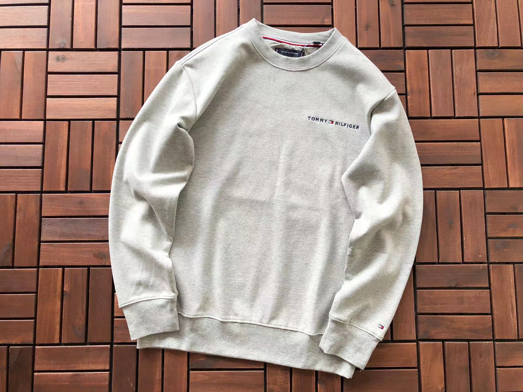 Tommy Hilfiger Buzo Logo