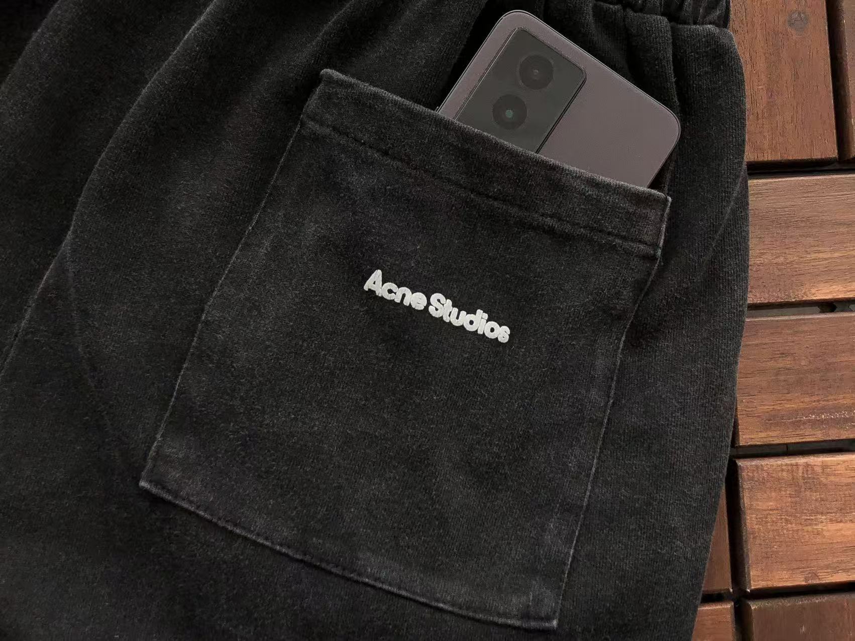 Acne Studios Pantalon Deportivo Rusted