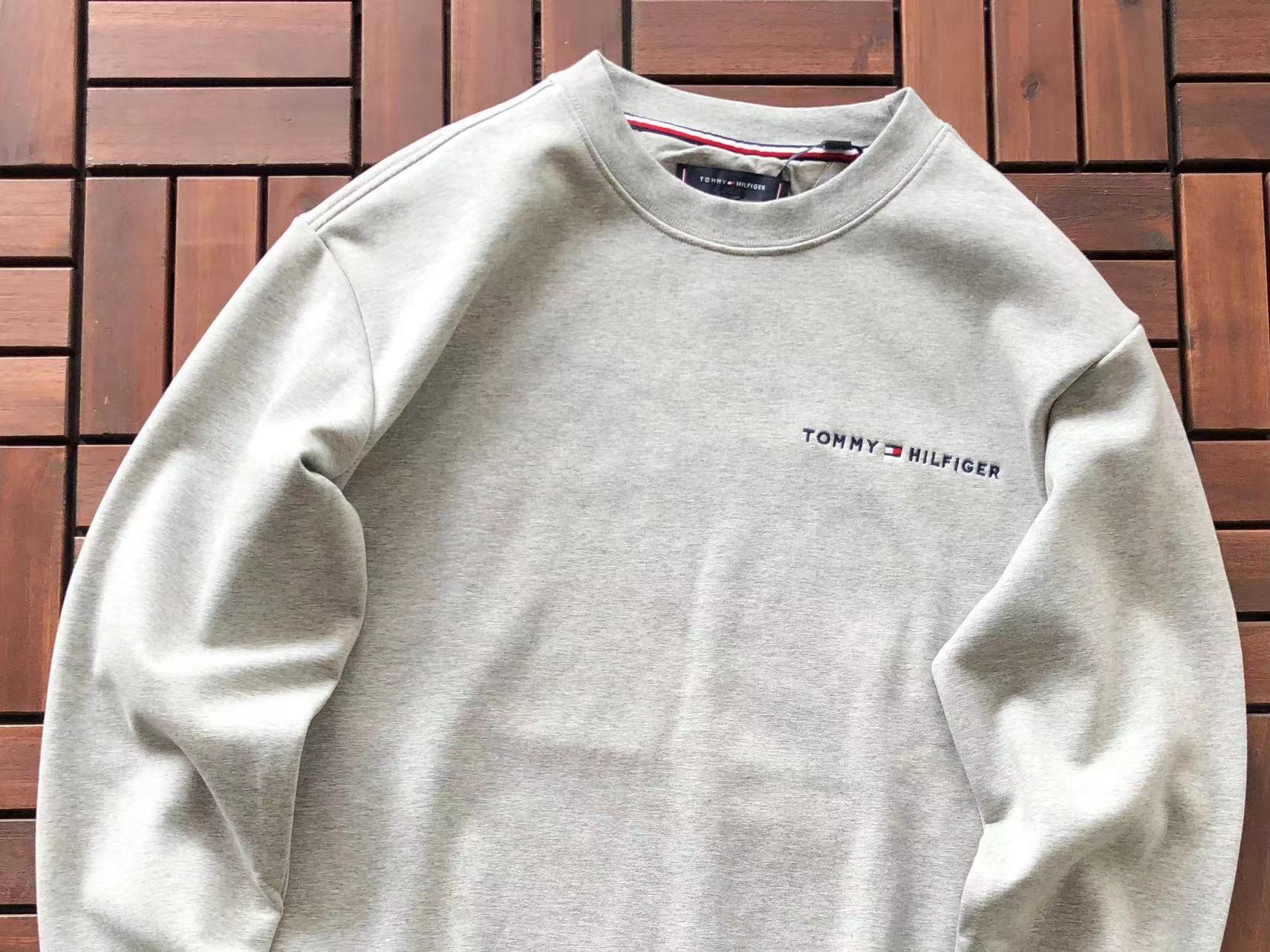 Tommy Hilfiger Buzo Logo
