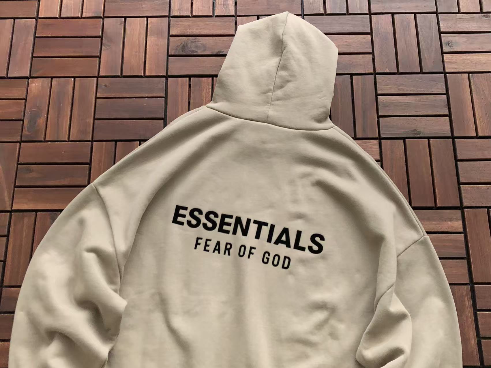 Essentials conjunto