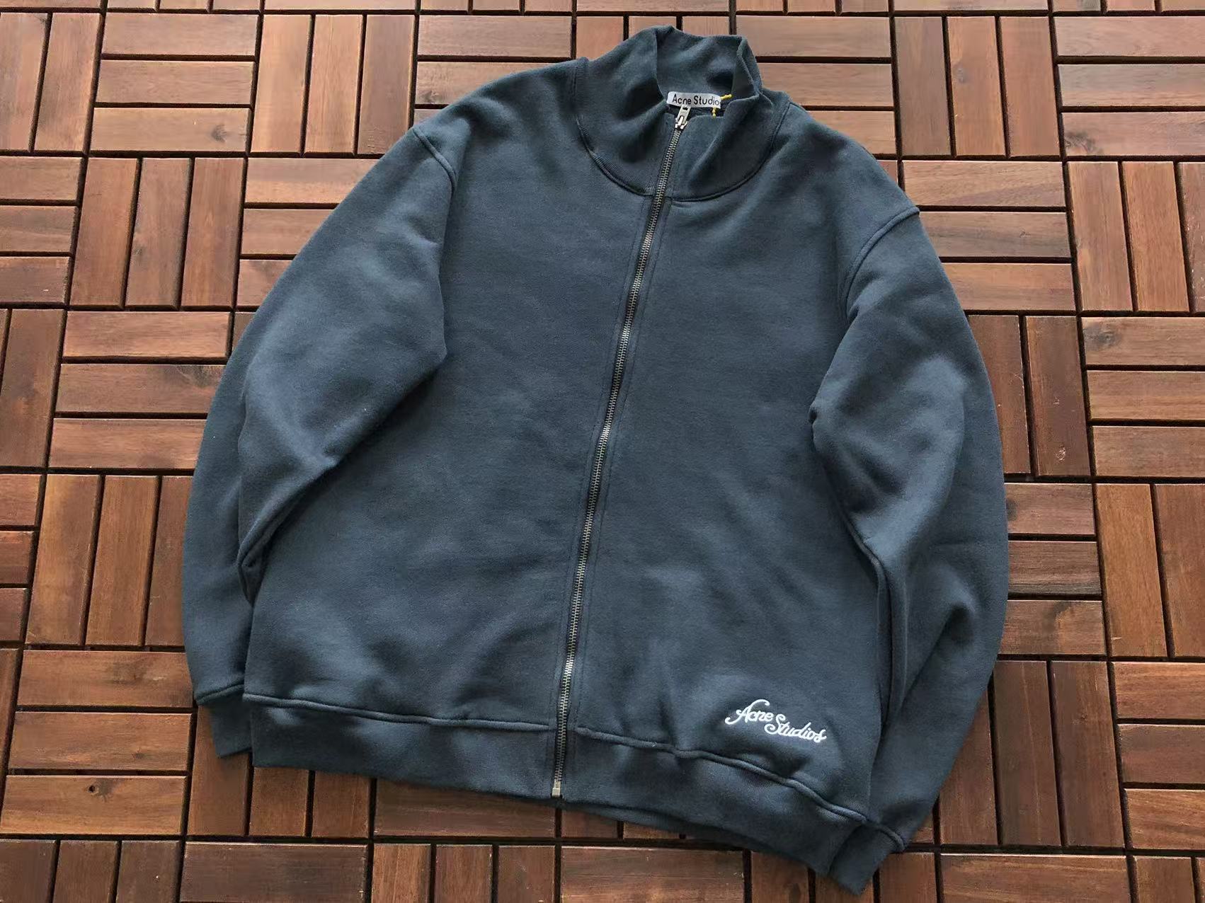 Acne Studios Turtle Neck Logo
