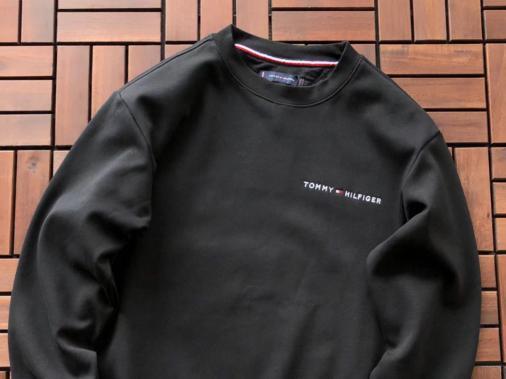 Tommy Hilfiger Buzo Logo