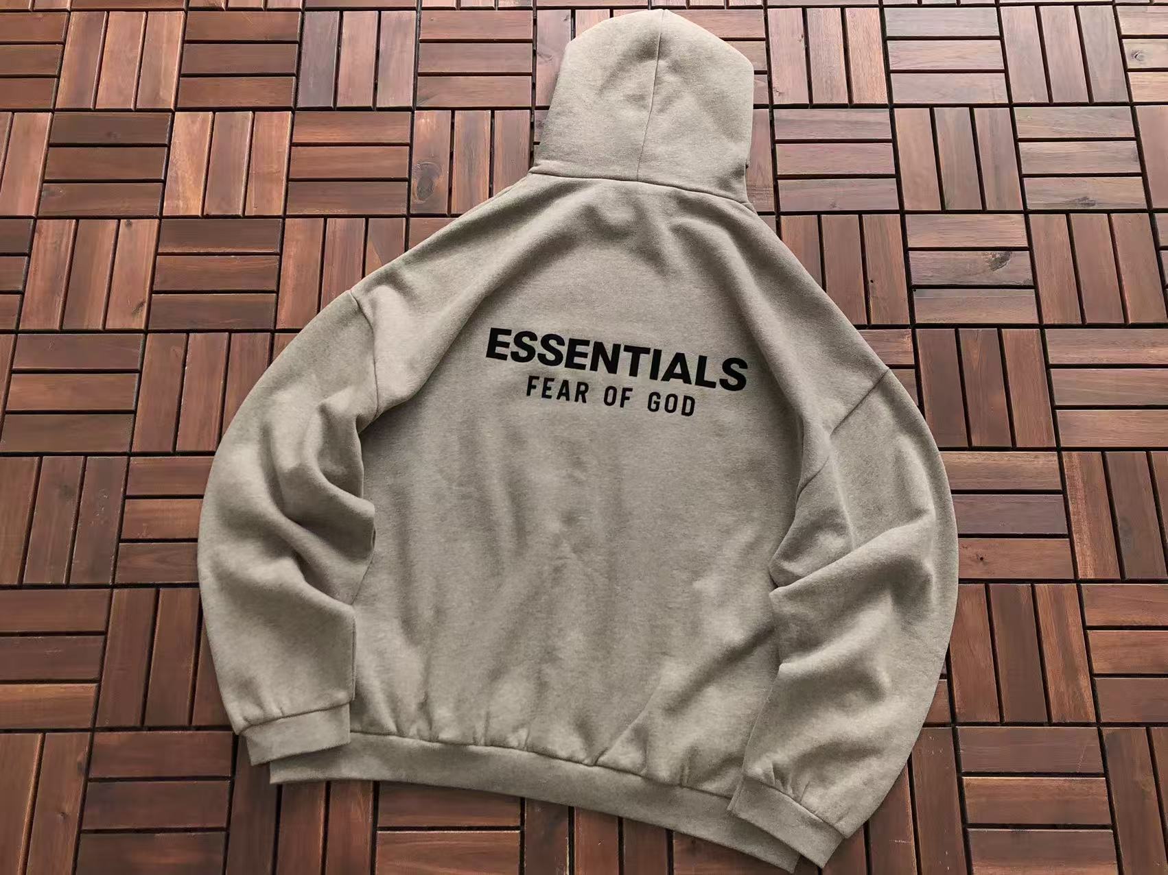 Essentials conjunto