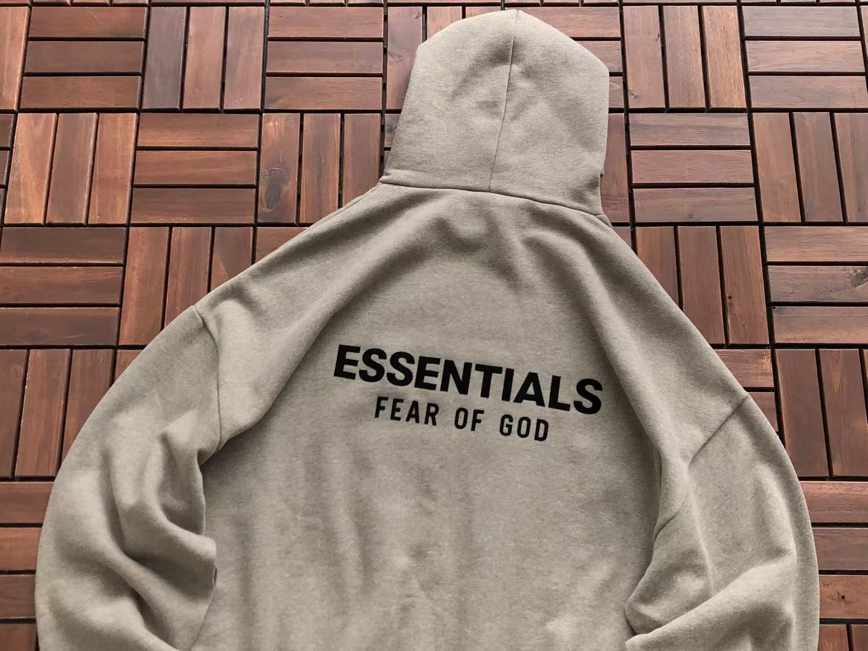 Essentials conjunto