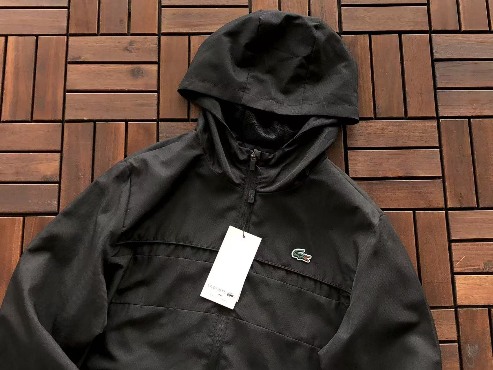 Lacoste Conjunto Deportivo