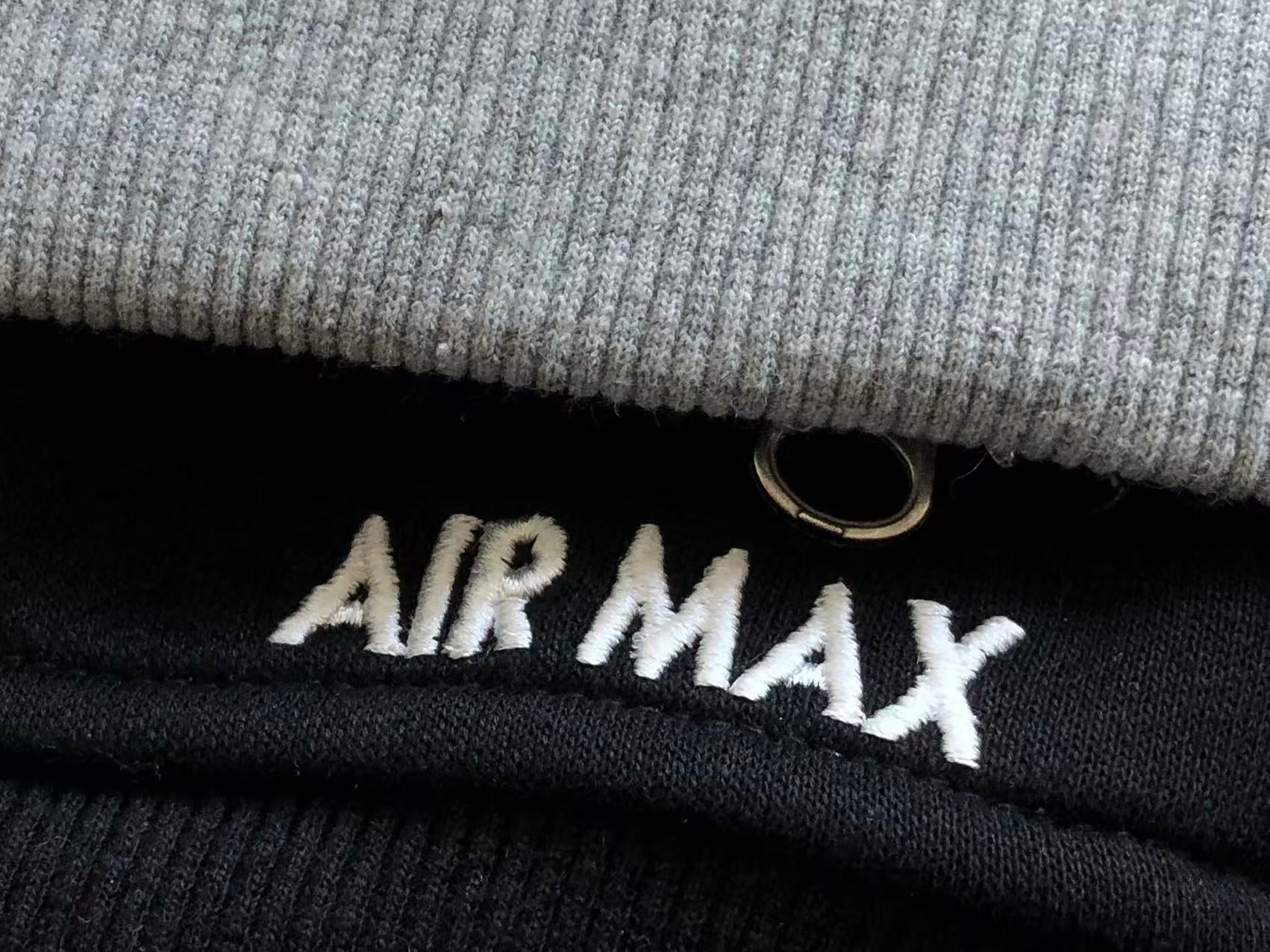 Supreme X Nike Conjunto Tech