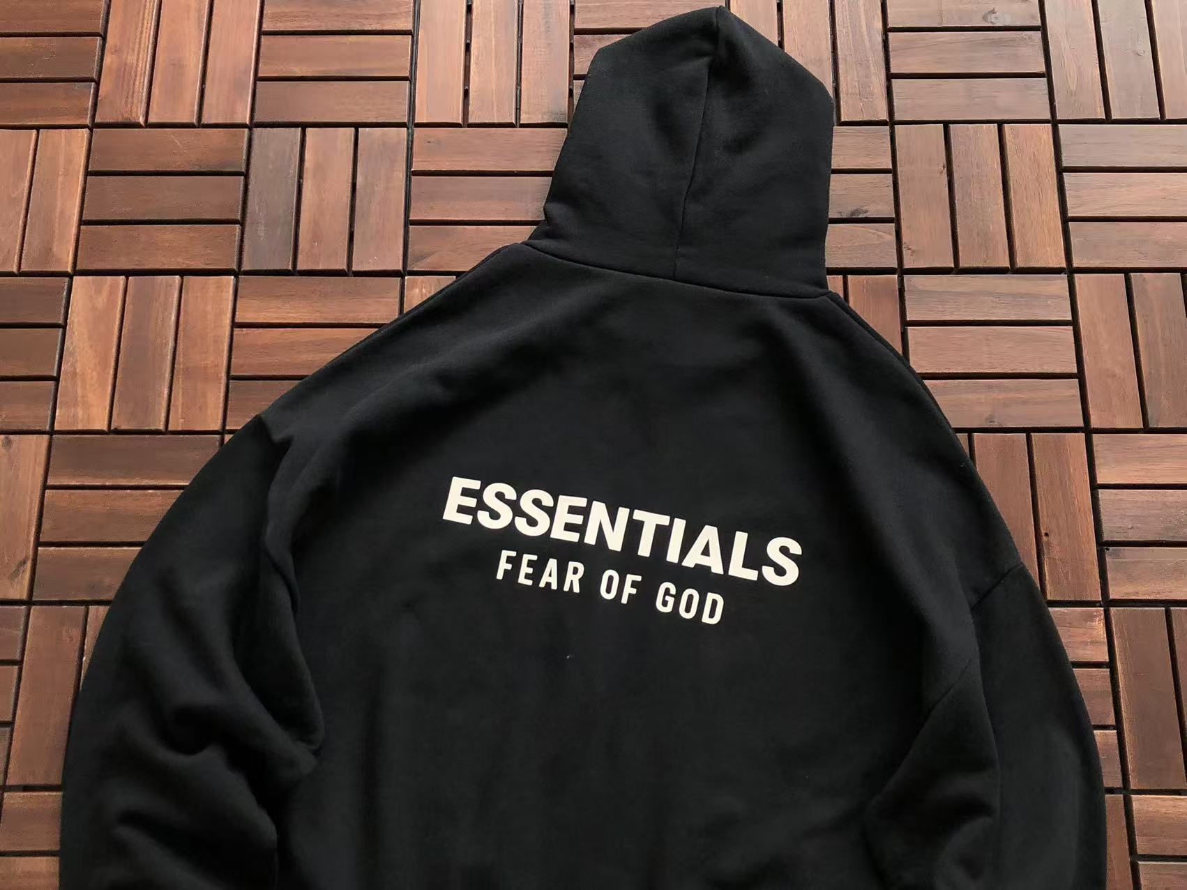 Essentials conjunto